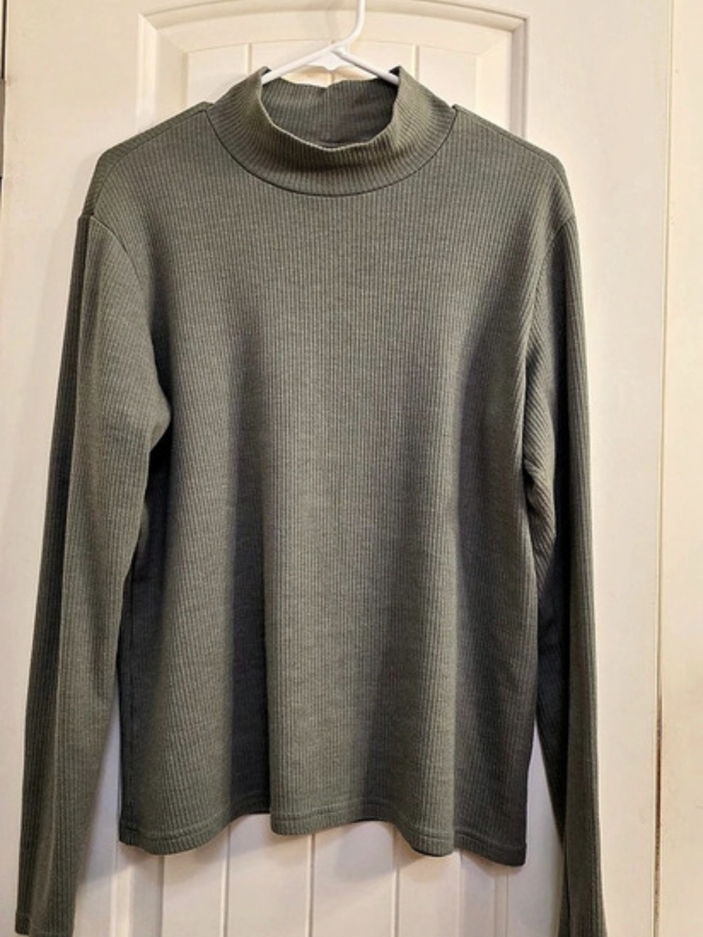 KÜHL Verona Women's Mock Turtleneck Olive Long Sleeve  Xl